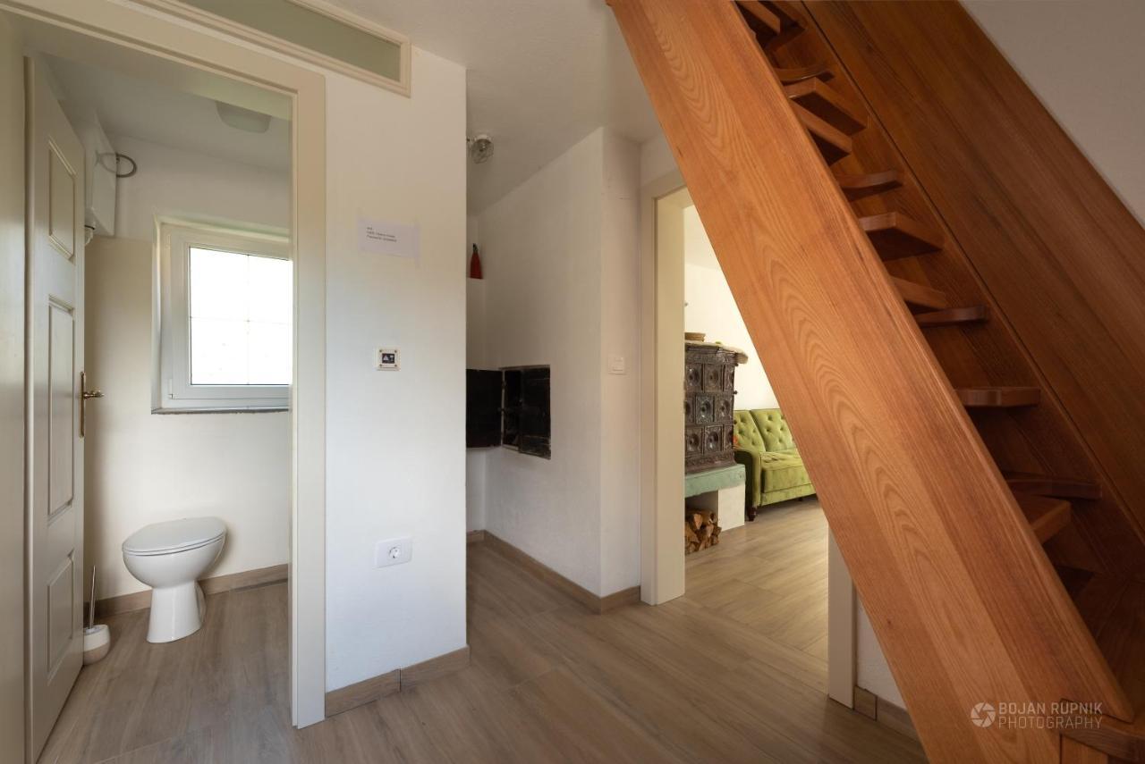 Cherry House - Cosy House - Ideal For Bear Watching, In The Neighborhood Of The Medieval Sneznik Castle Stari Trg pri Lozu المظهر الخارجي الصورة